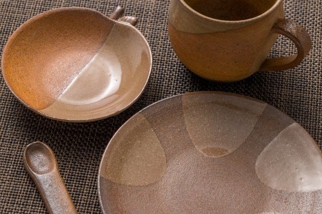 Tsugaru Kanayama-yaki Pottery