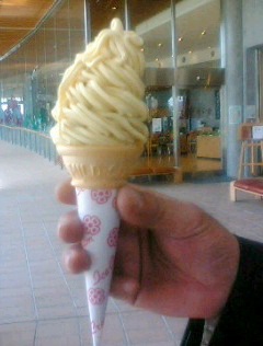 三内丸山遺跡の「栗ソフト」