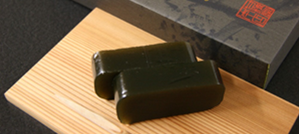 今回はこれにしました。「昆布羊羹」