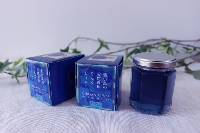 神秘的なブルー　青色りんごジャム
