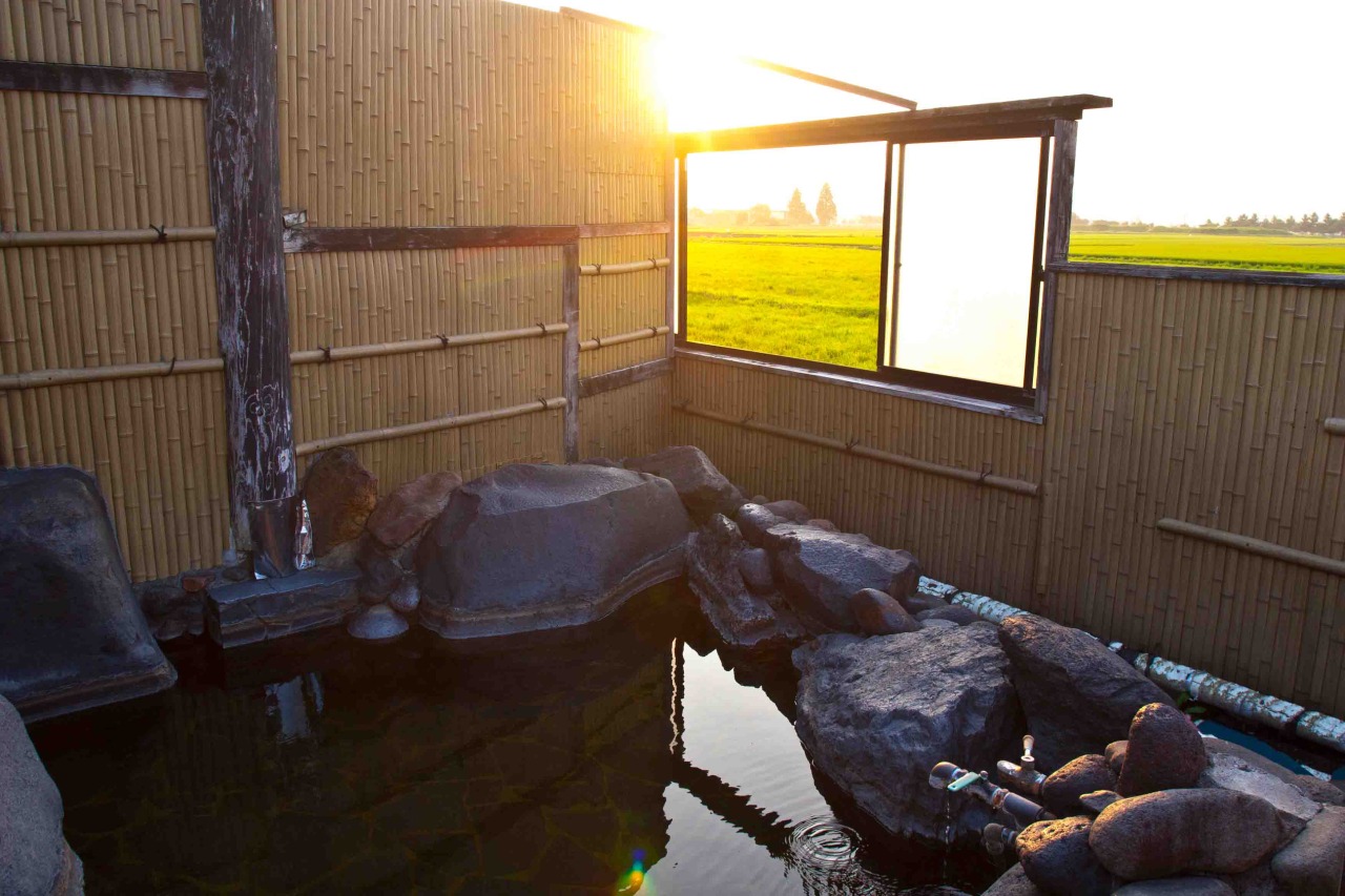 絶景が楽しめる！ポニー温泉の露天風呂