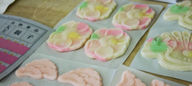 津軽当物駄菓子（つがる あてもの だがし）