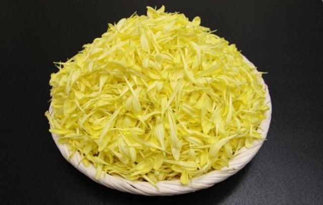 王宮の名をもつ食用菊 「阿房宮(あぼうきゅう)」