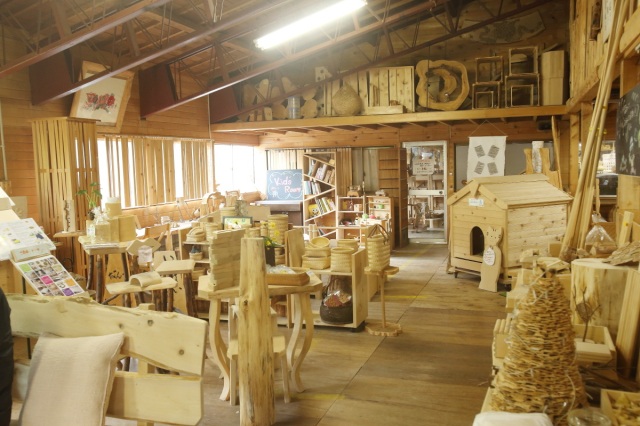 ヒバのある暮らしを、あの手この手で提案