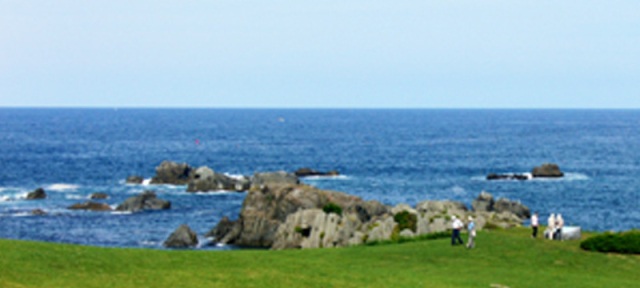 種差海岸で「青い森オフ４（フォー）」