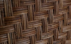 あけび蔓細工の文様