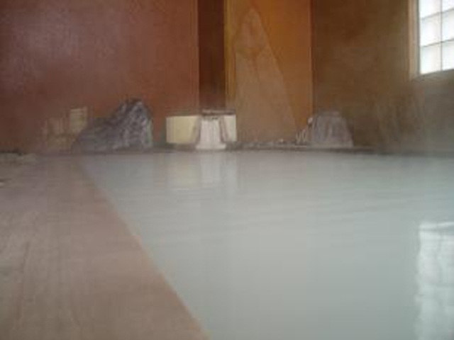 冬の下風呂温泉とサガユウキさん