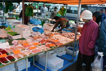 日本一！　八戸の朝市