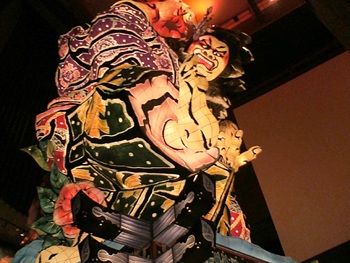 立ちねぷた初日