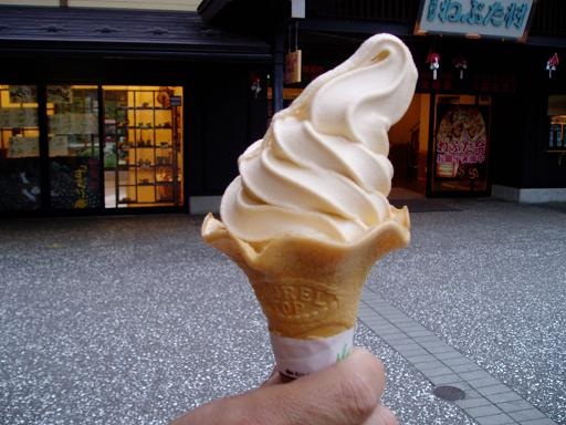 秋でも冬でも食べられるソフトクリーム！？