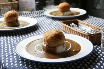 大湊でアランドロン　美味小屋 蛮