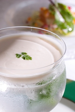 とっておきの”りんご冷製スープ”