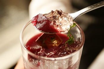 青森県産カシスのジュレ、パン、ジャム!!