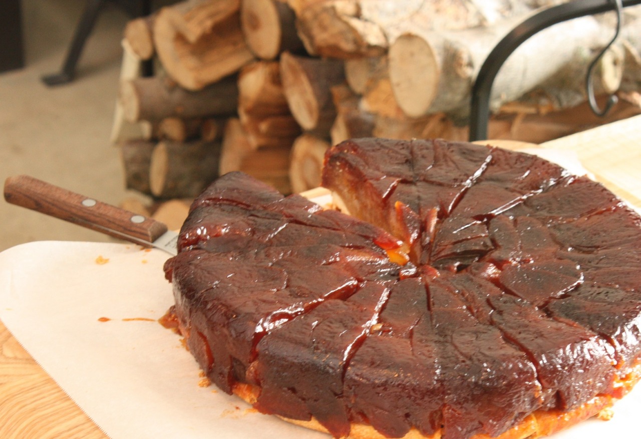 京都の名店のタルトタタンが青森に里帰り！