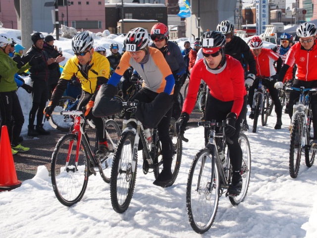 雪上を駆け抜けろ　～　青森市 海辺de雪上エンデューロ・レポート編　～