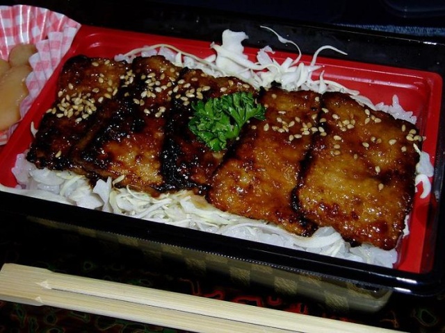 「カルビ弁当？」