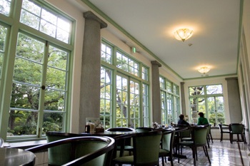 弘前りんごスイーツ１　～藤田記念庭園 大正浪漫喫茶室～