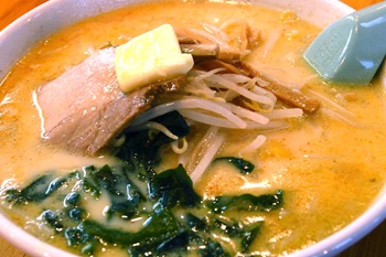 あの味噌カレー牛乳ラーメンが「カップ麺」に！