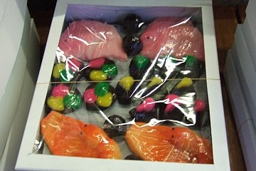 三丁目の夕日ではないけれど　～青森の駄菓子卸にて