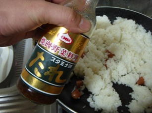 もはや万能調味料と言いたい「源たれ」！を使ったチャーハン♪