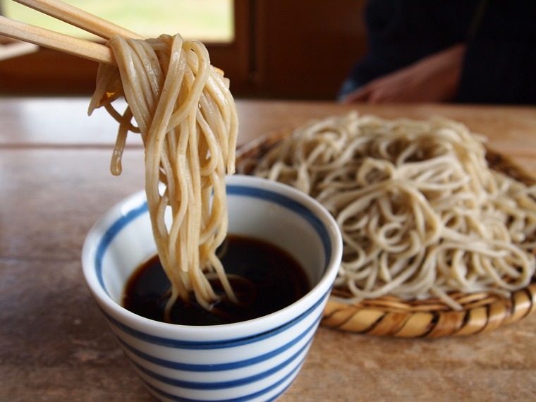 りんごの里のお蕎麦屋さん ~板柳町・手打ちそば むらかみ~