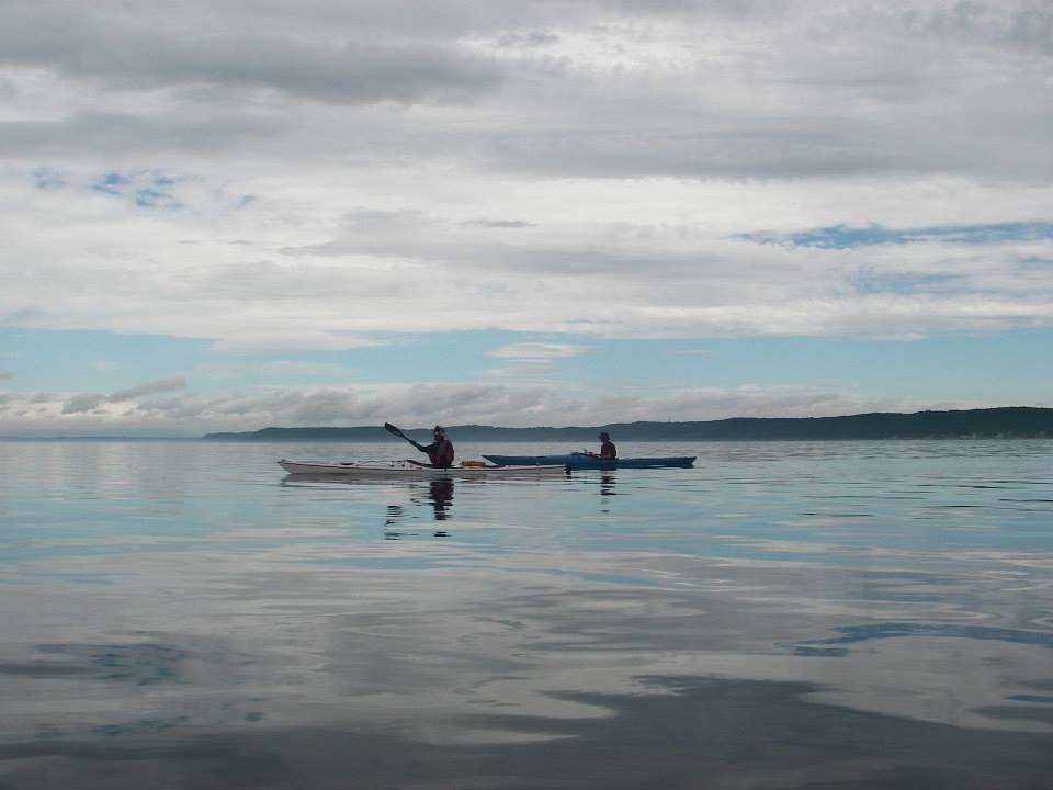 小川原湖でカヤックを楽しむ