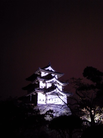 弘前城のライトアップ　～最近みつけた小さい秋～