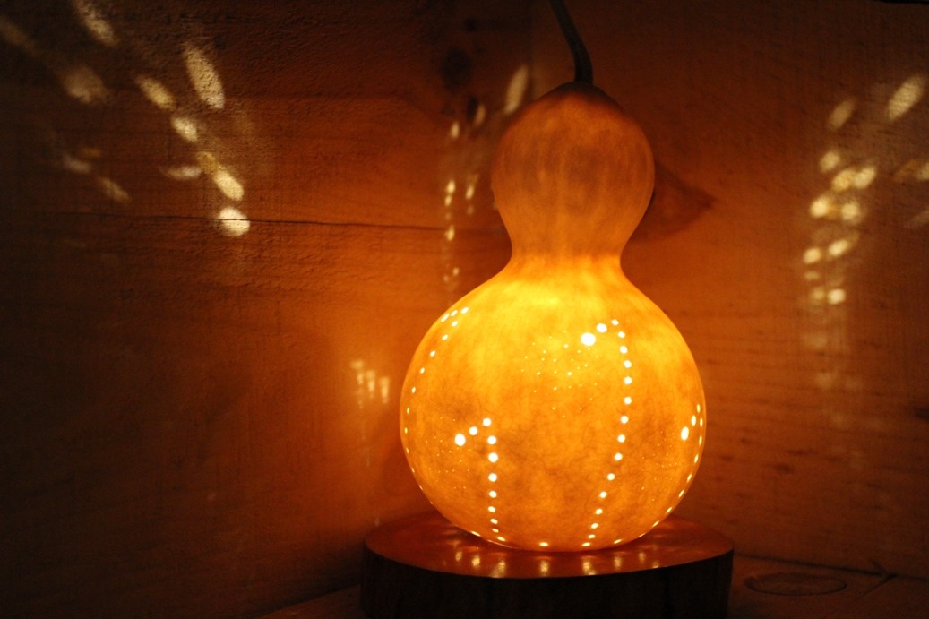 奥入瀬ひょうたんランプ作り体験はじまります!