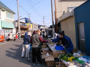 八戸の朝市に登場したもの、消えるもの