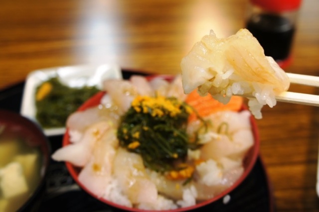 絶品の朝食　in 八戸陸奥湊