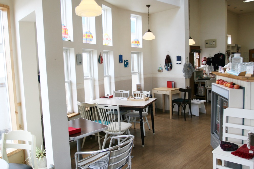 カフェ・イリスのアップルパイ　～板柳のりんごスイーツ～