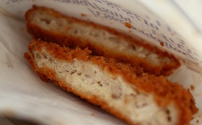 さすがは肉屋だ「肉のはまだ」