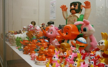 青森県立郷土館企画展「オモチャ博覧会」