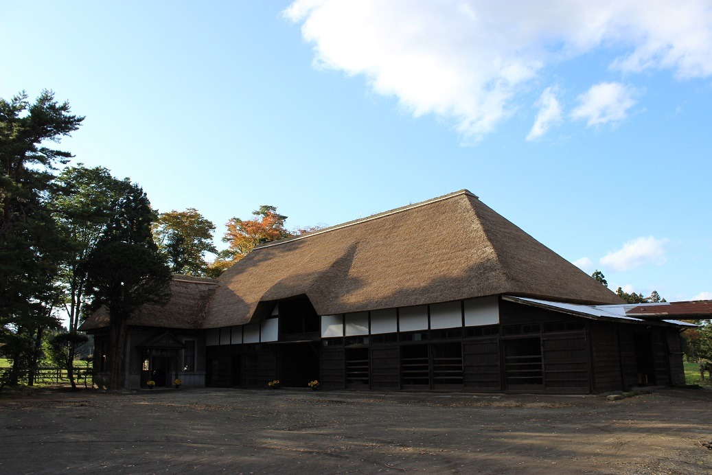 馬と共に暮らした南部曲屋。