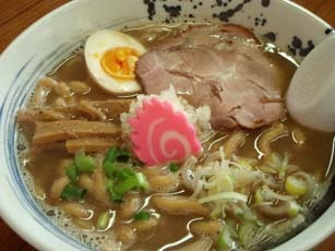 濃厚煮干がとまらない「弘前市　福の家」