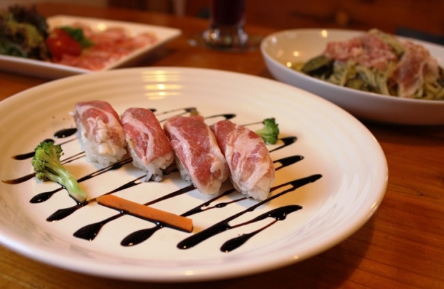 生ハムとハーブ料理のお店「ローズマリー」