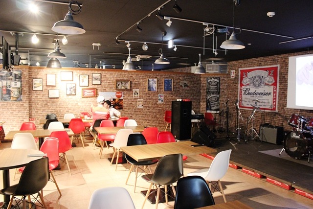 シカゴの大衆食堂 in 青森市