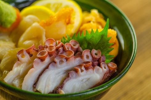 青森の温泉とねぶたと食材の共演