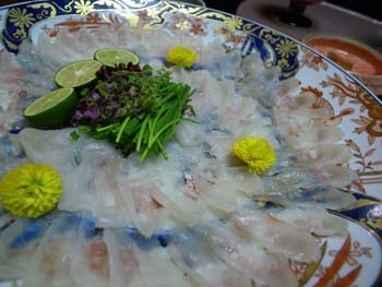 「白樺」でふぐコースを食べて福々と♪