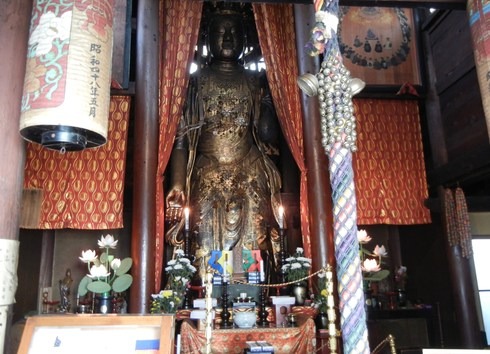 弘前の巨大観音！