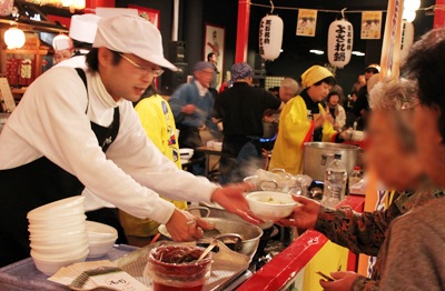 汁椀対決！　青森屋さんで開催中です