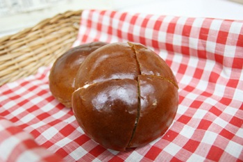 青森ふるさとベーカリー5 ~栄作堂の『ナイト』『ミックスサ ンド』 ~