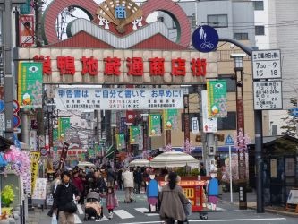 巣鴨で見つけた青森の“漬物”と“にんにく”