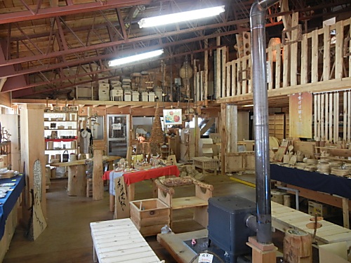 青森ヒバをまるごと体感！「わいどの木」