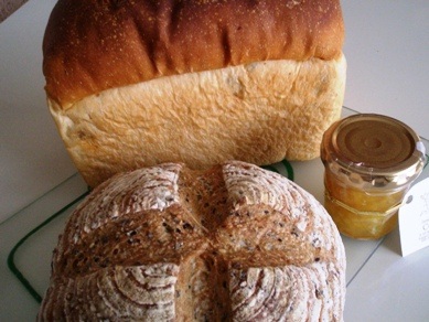 ジャムとジャムにあう焼きたてパンの店