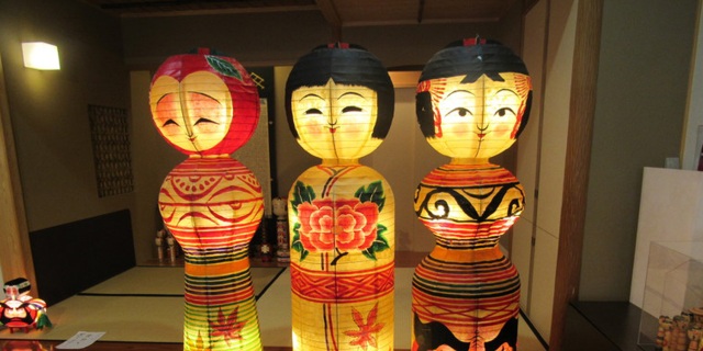 とげぬき地蔵でこけし！津軽のスゴ技を東京・巣鴨で大発見！