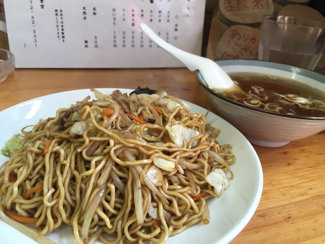 癖になる美味しさ!鹿内食堂の焼きそば
