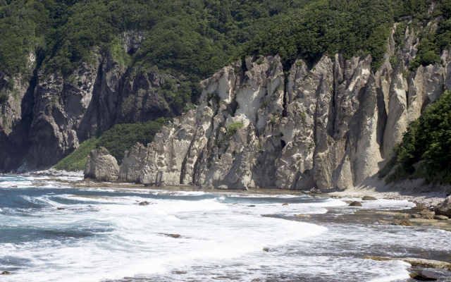 仏ヶ浦に広がるのは非日常な光景。カメラは必携です！