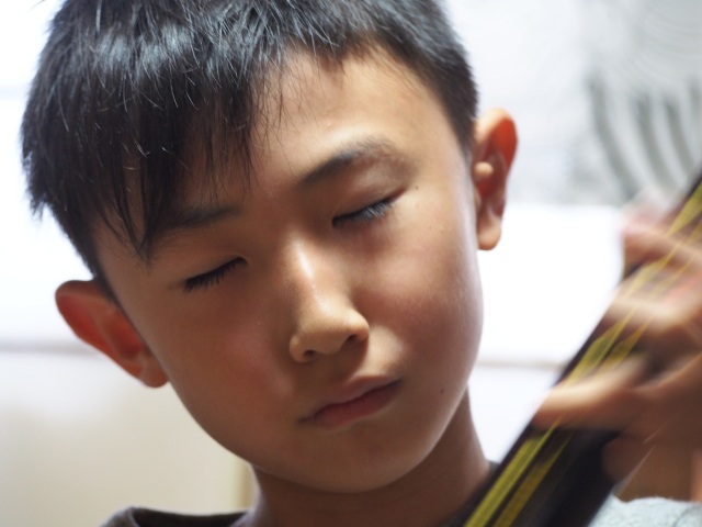 新星現る！津軽三味線で躍動する９歳の星！