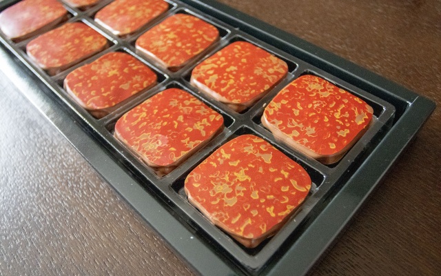 食べられる津軽塗スイーツ？！〜津軽香々欧（ツガルカカオ）〜